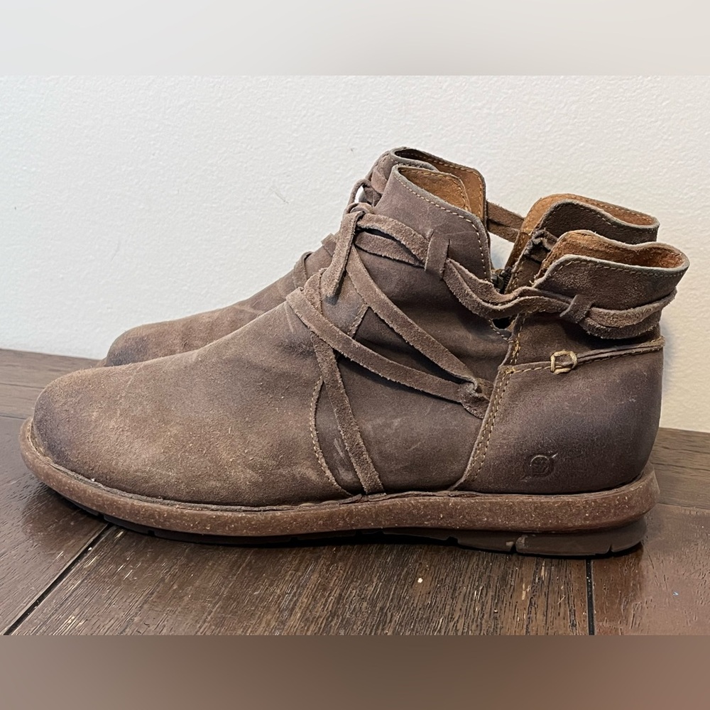 Born Brown tarkiln Ankle Boots